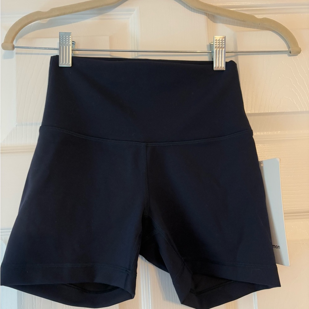 Lululemon Athletica Navy High-Waisted Wunder Train Shorts 4”